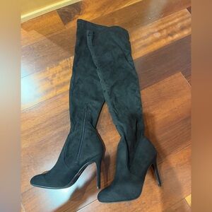 Elegant Black Women's Knee-High Boots